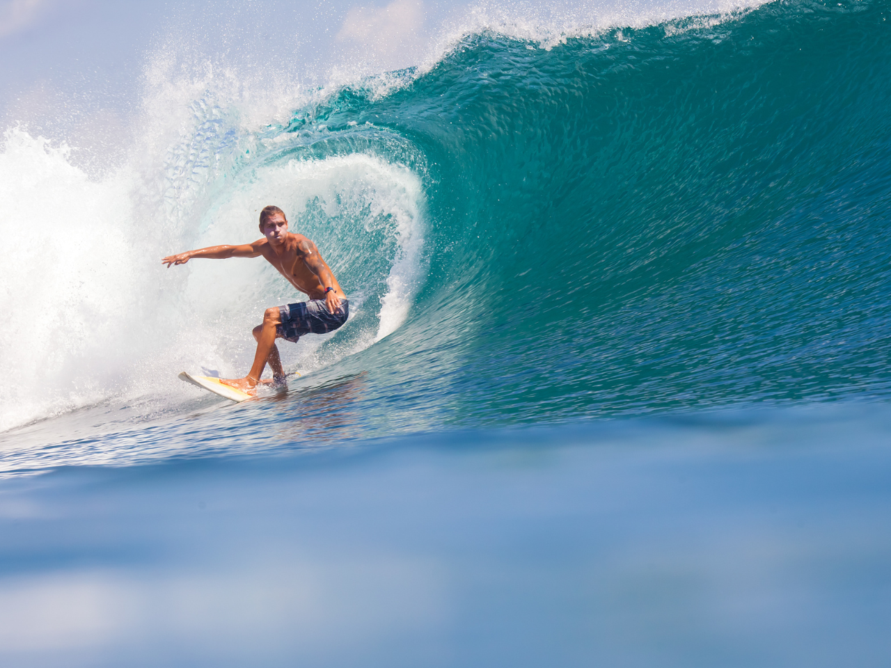 Make memories last with a styled luxury photoshoot during your Bali stay.